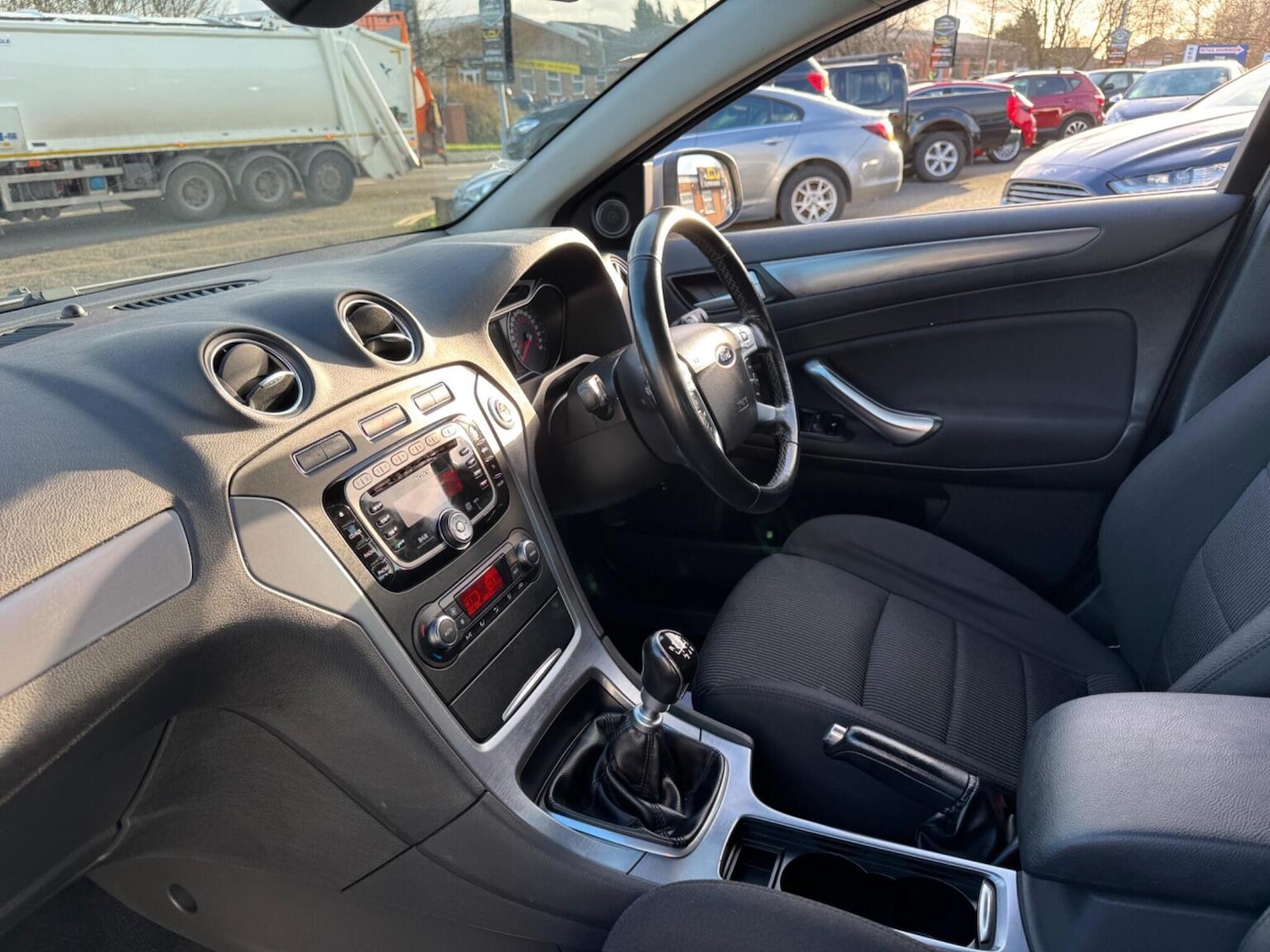 Used Ford Mondeo 2013 for sale - 76896948: Photo 45