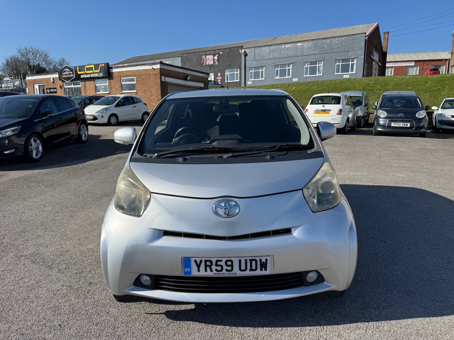 Used Toyota IQ 2009 for sale - 77943612: Photo 2