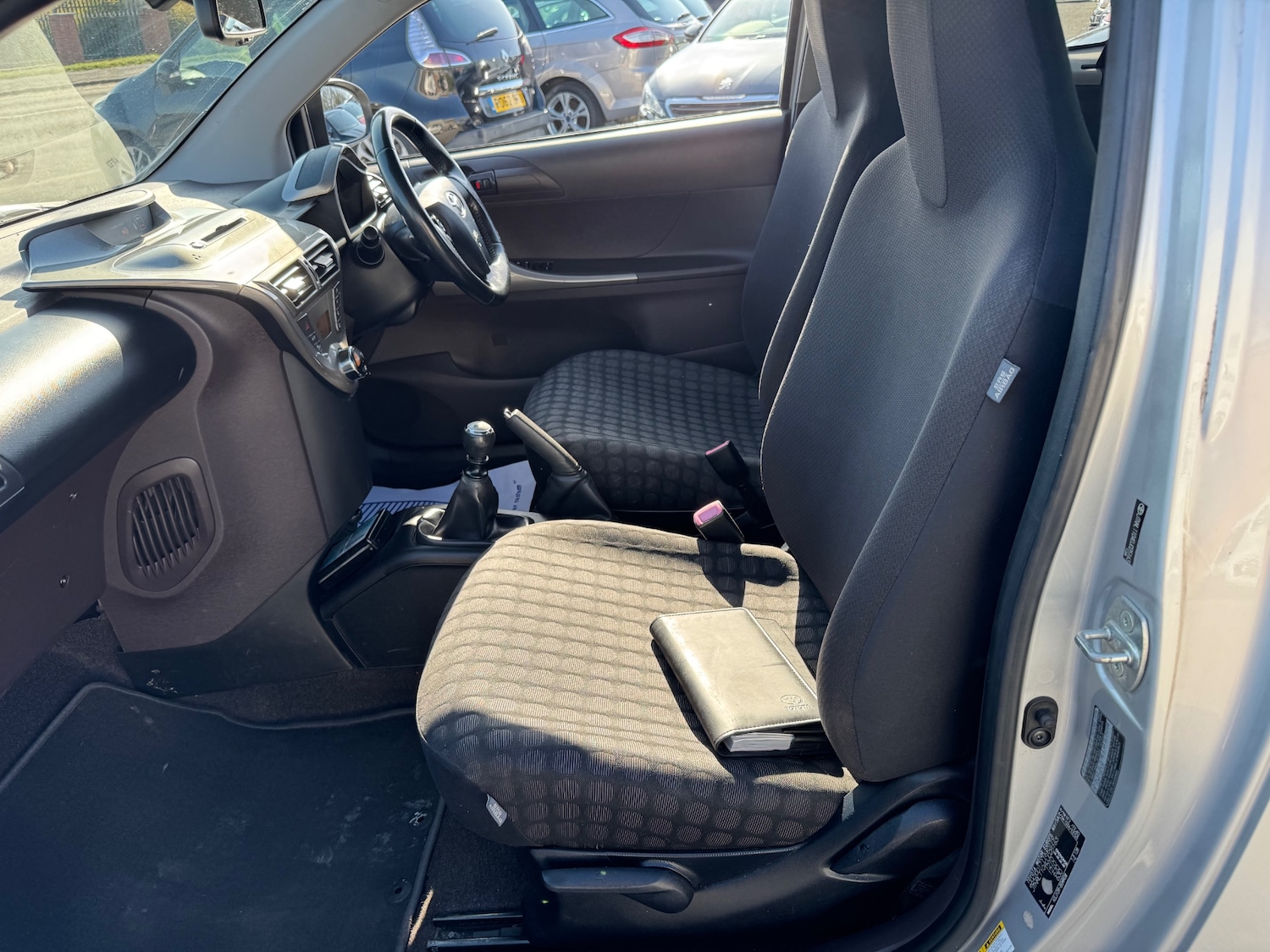 Used Toyota IQ 2009 for sale - 77943612: Photo 23