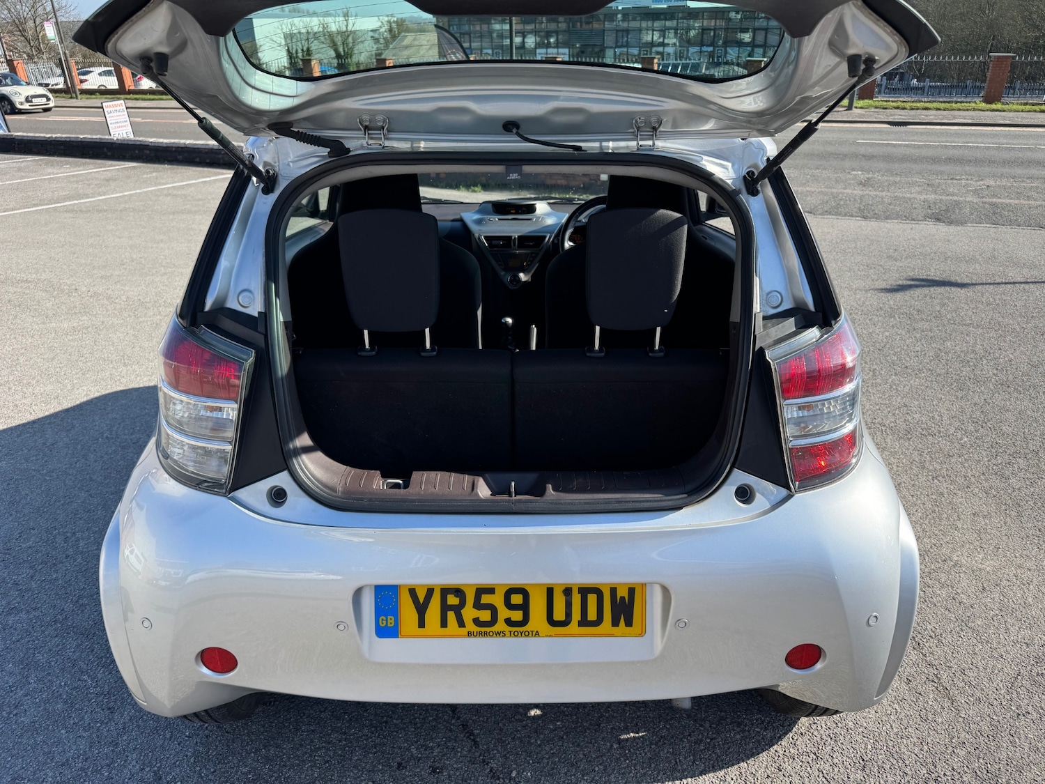 Used Toyota IQ 2009 for sale - 77943612: Photo 5