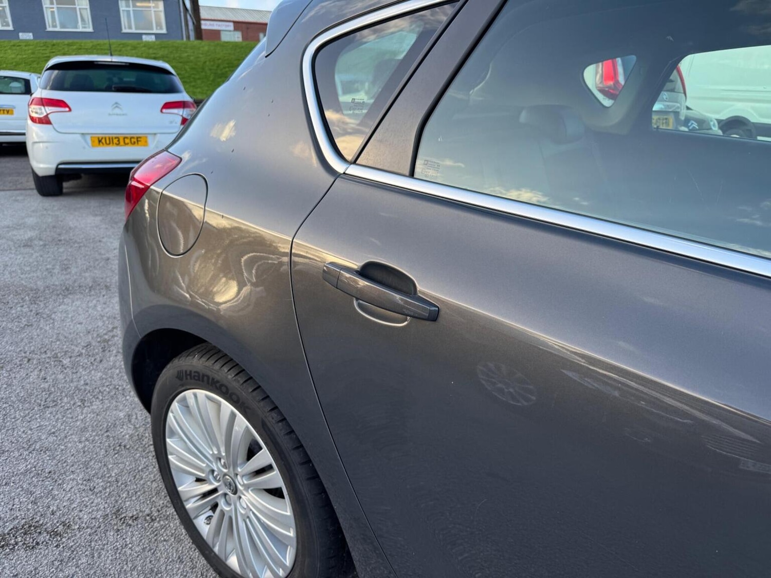 Used Vauxhall Astra 2015 for sale - 76896945: Photo 10