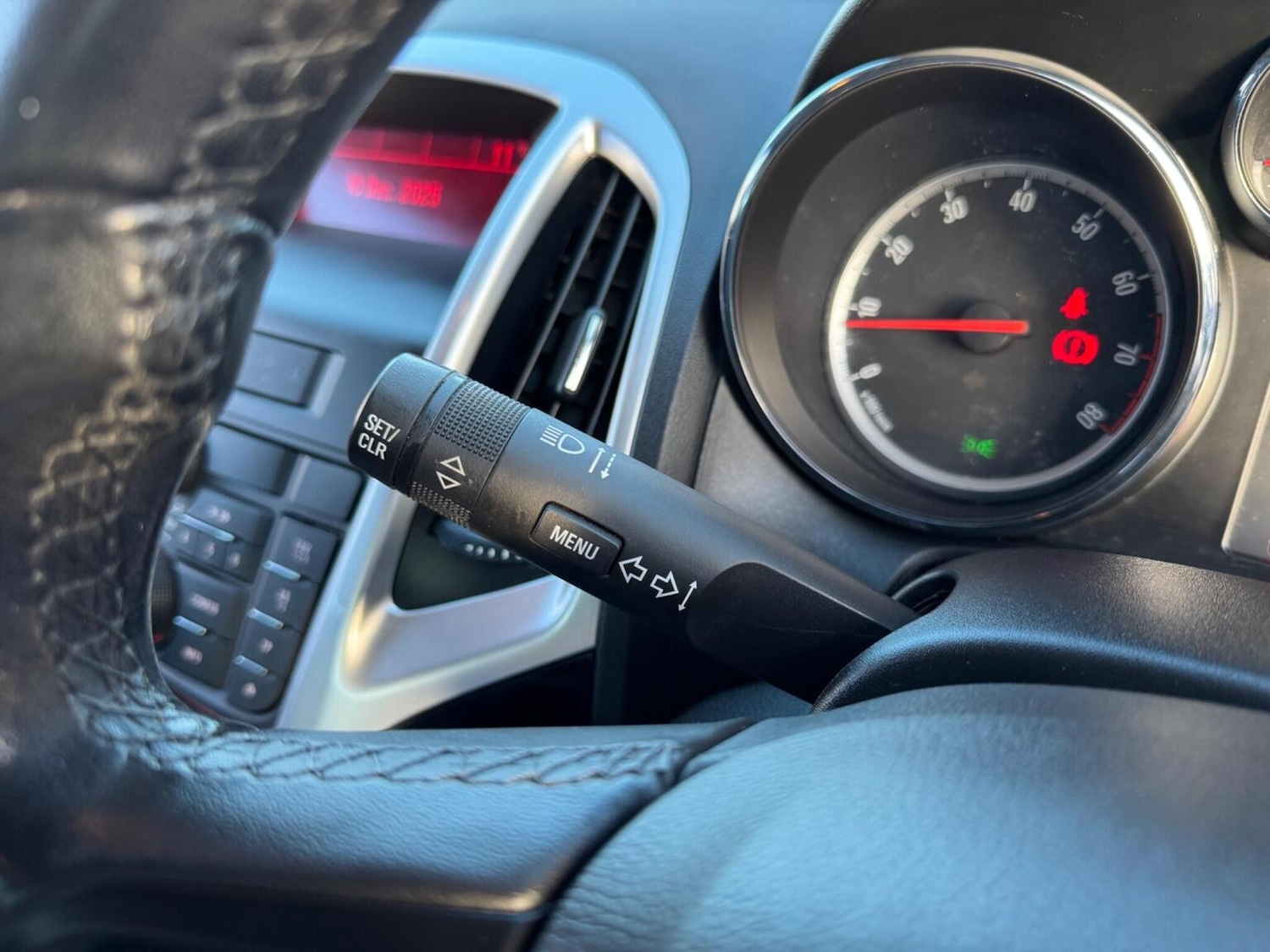 Used Vauxhall Astra 2015 for sale - 76896945: Photo 34