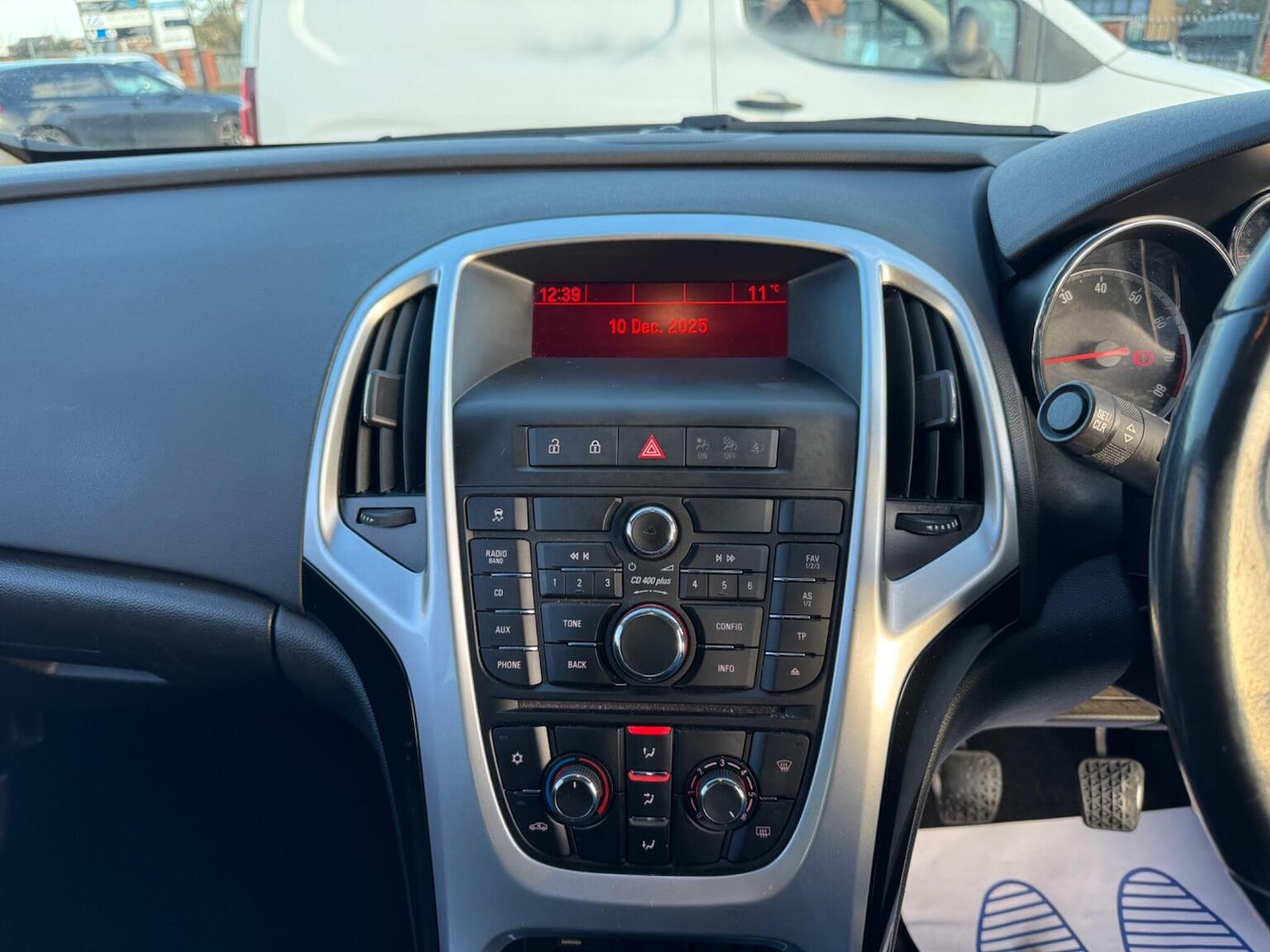 Used Vauxhall Astra 2015 for sale - 76896945: Photo 35