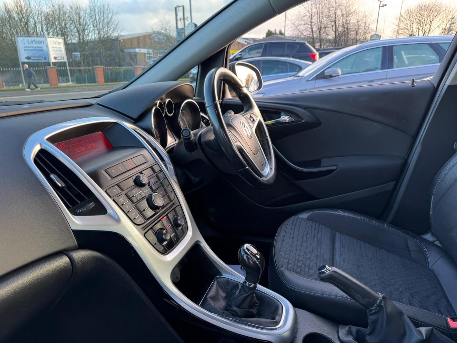 Used Vauxhall Astra 2015 for sale - 76896945: Photo 40