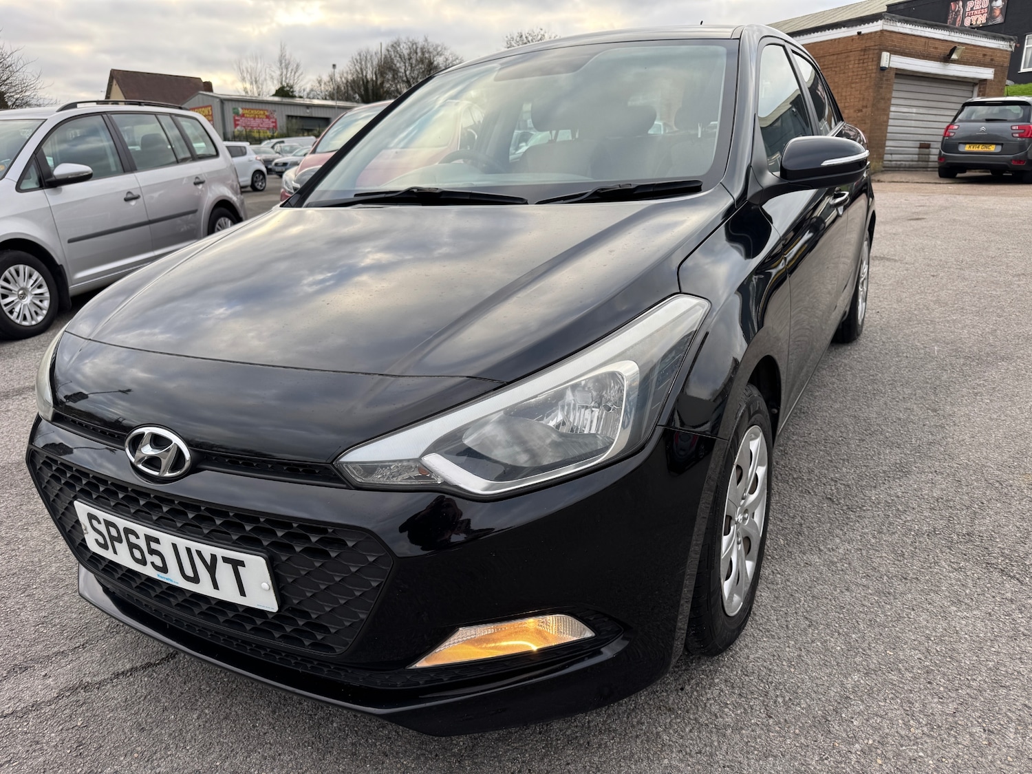Used Hyundai i20 2015 for sale - 77053745: Photo 16