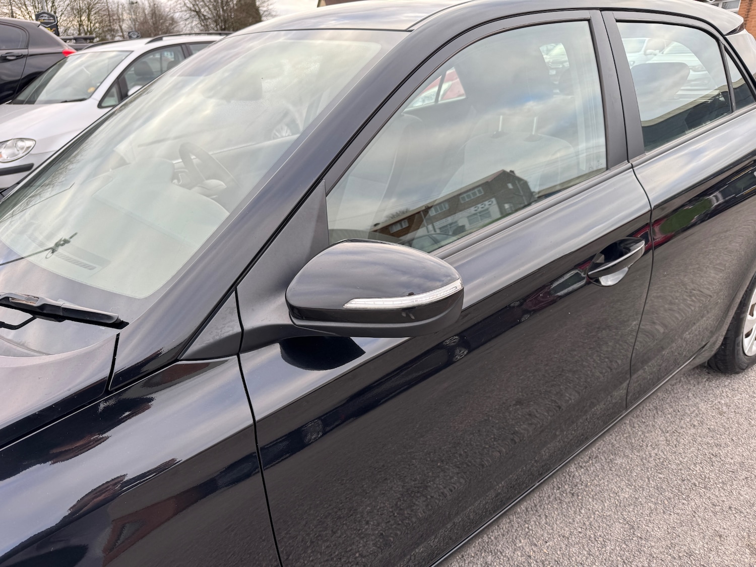 Used Hyundai i20 2015 for sale - 77053745: Photo 19