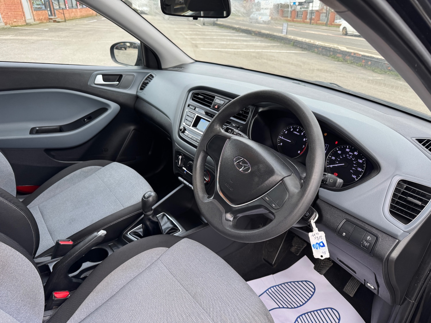 Used Hyundai i20 2015 for sale - 77053745: Photo 27