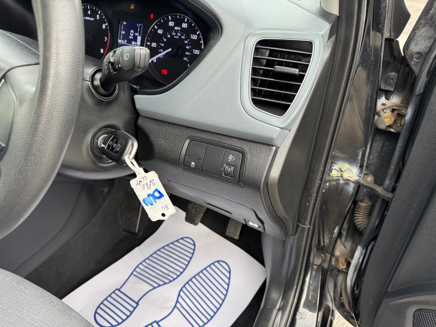 Used Hyundai i20 2015 for sale - 77053745: Photo 29