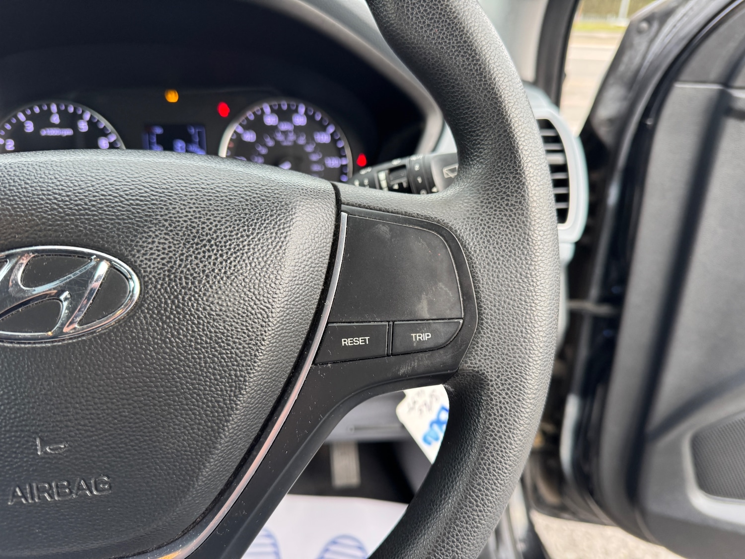 Used Hyundai i20 2015 for sale - 77053745: Photo 30