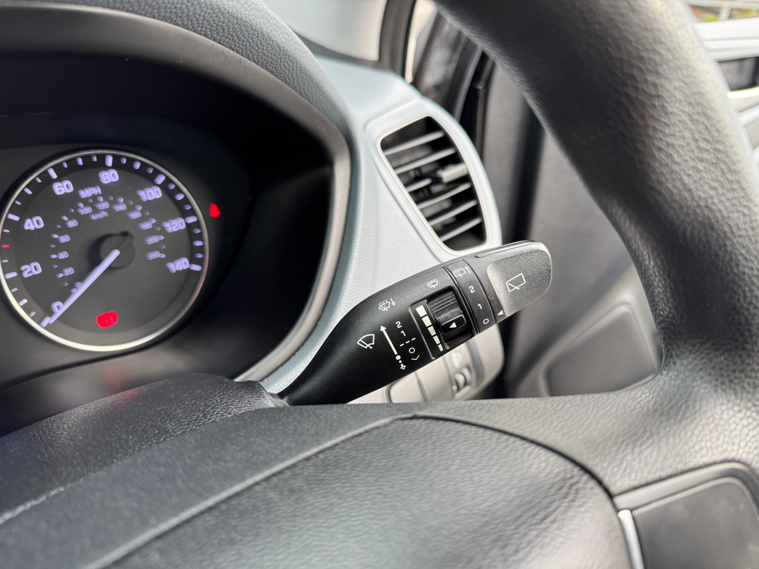 Used Hyundai i20 2015 for sale - 77053745: Photo 31