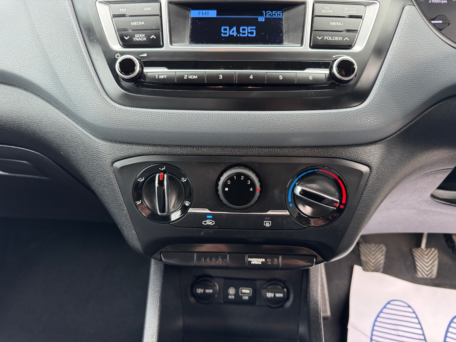 Used Hyundai i20 2015 for sale - 77053745: Photo 35