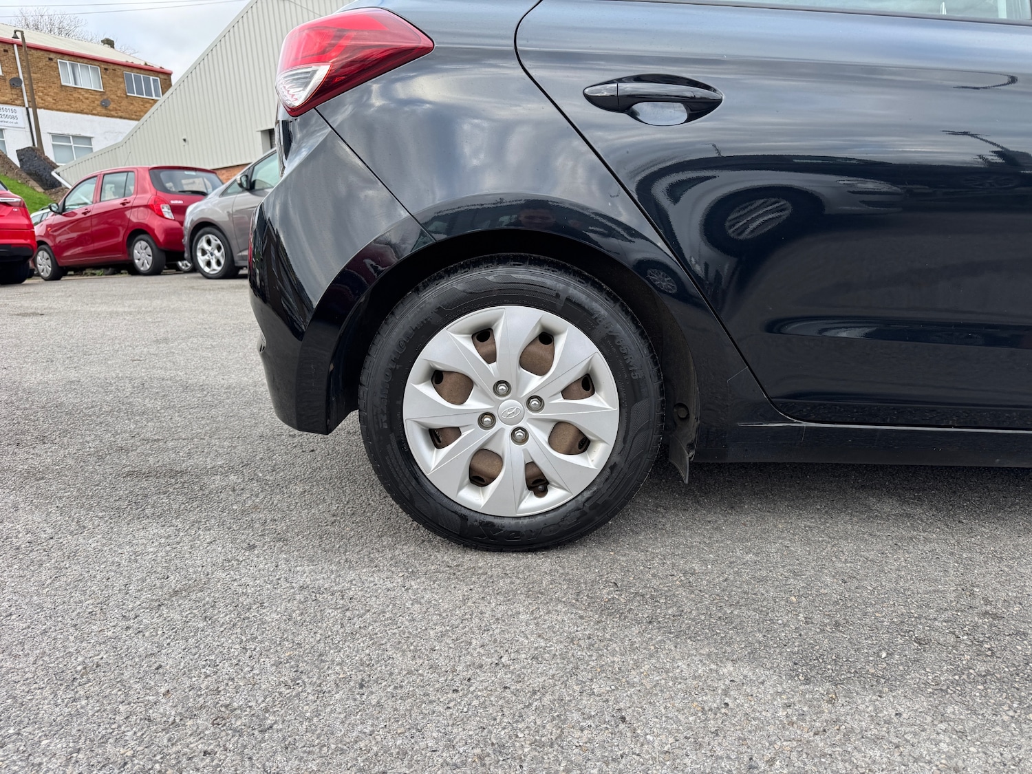 Used Hyundai i20 2015 for sale - 77053745: Photo 8