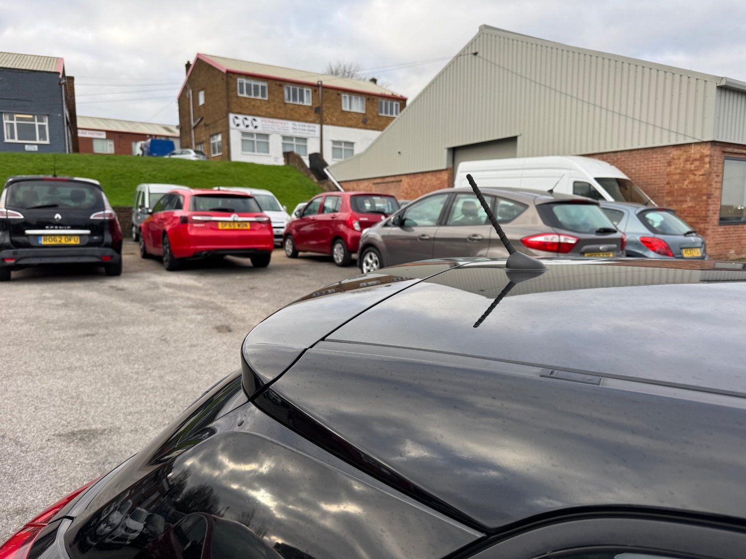 Used Hyundai i20 2015 for sale - 77053745: Photo 9