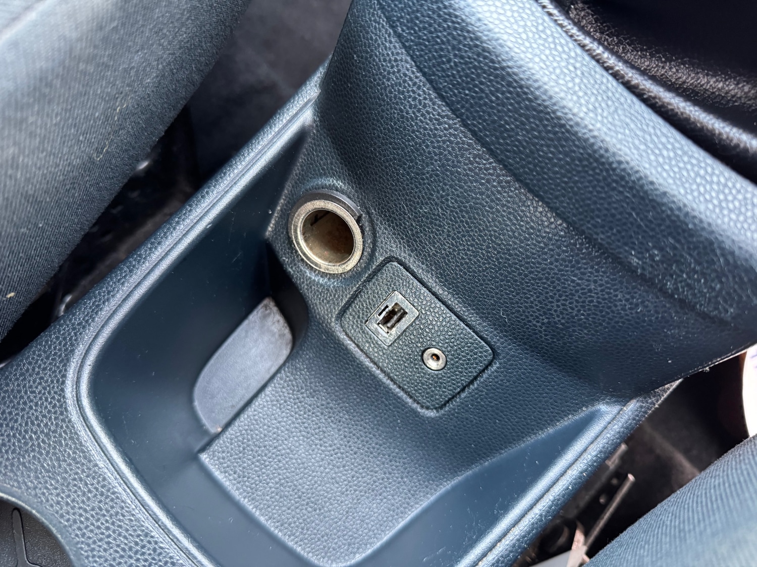 Used Ford Fiesta 2011 for sale - 77881182: Photo 19