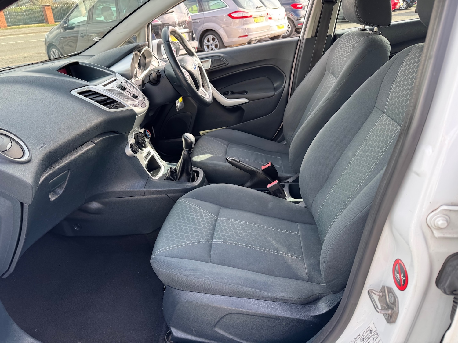 Used Ford Fiesta 2011 for sale - 77881182: Photo 21