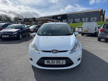 Used Ford Fiesta 2011 for sale - 77881182: Photo