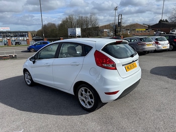 Used Ford Fiesta 2011 for sale - 77881182: Photo