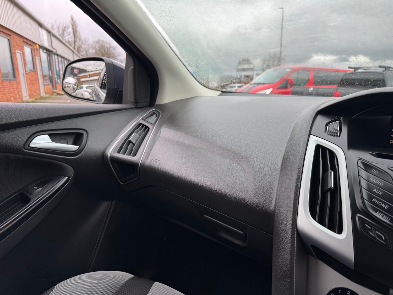 Used Ford Focus 2011 for sale - 77535832: Photo 19