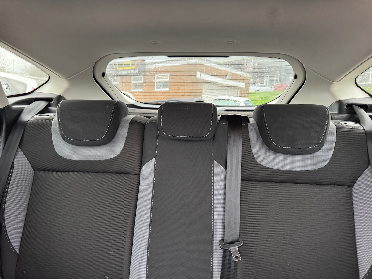 Used Ford Focus 2011 for sale - 77535832: Photo 24