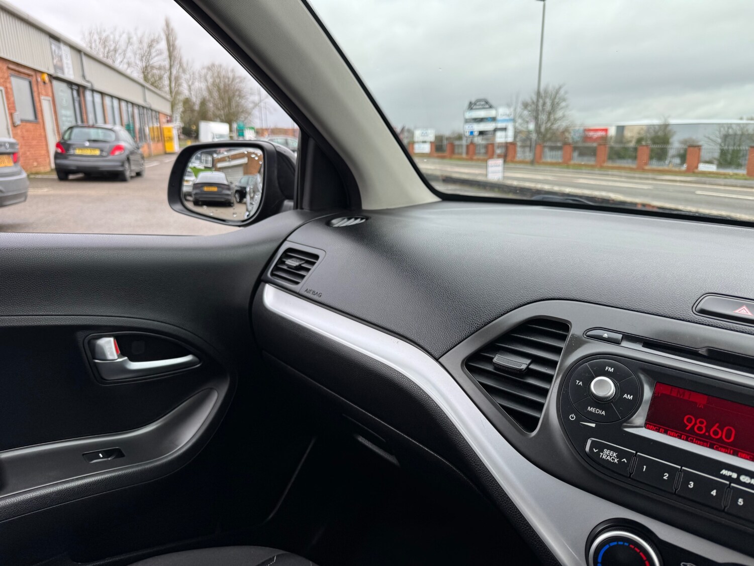 Used Kia Picanto 2013 for sale - 77701261: Photo 20