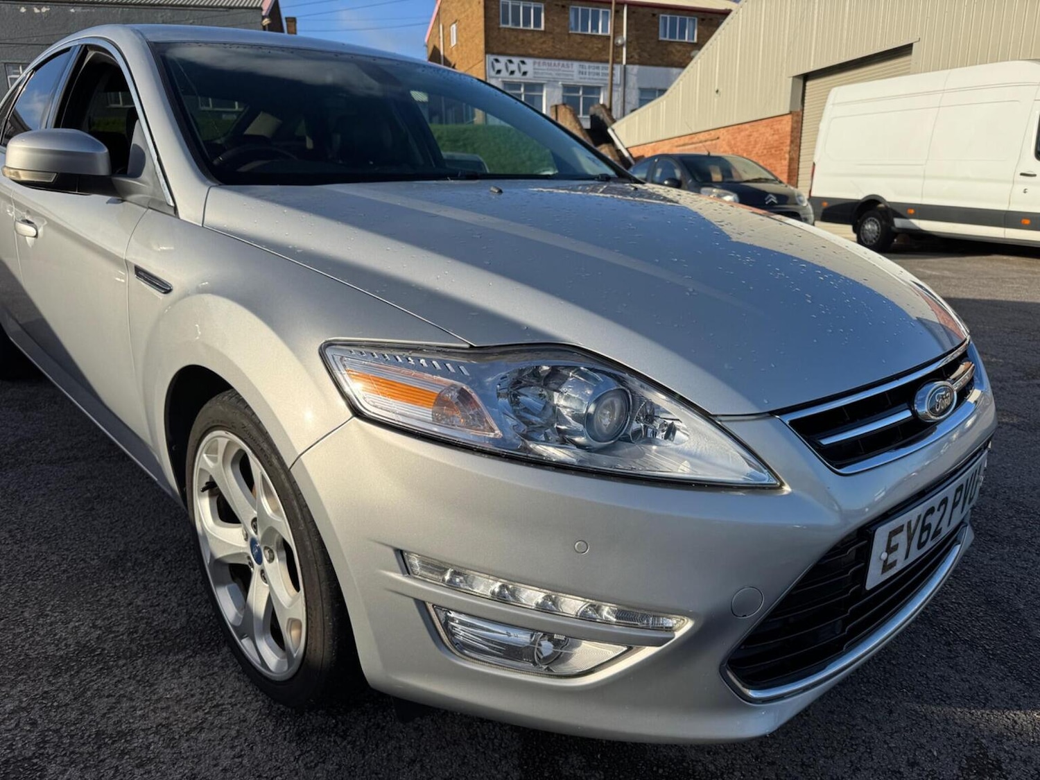Used Ford Mondeo 2012 for sale - 76896958: Photo 16