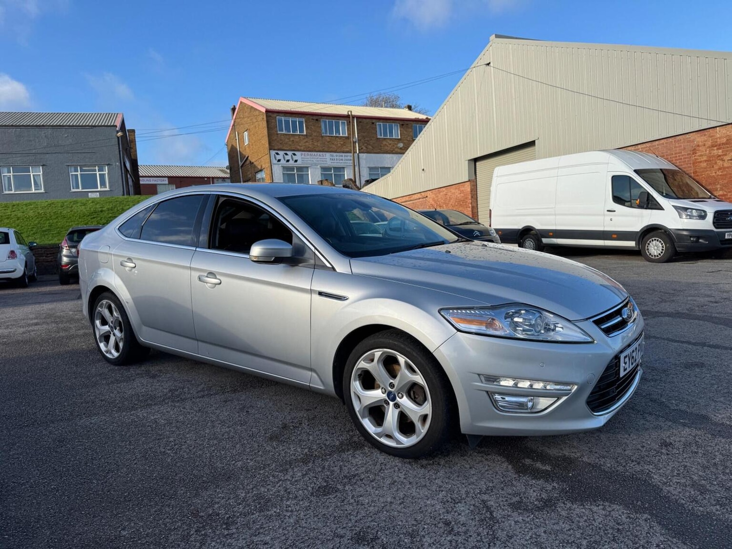 Used Ford Mondeo 2012 for sale - 76896958: Photo 2