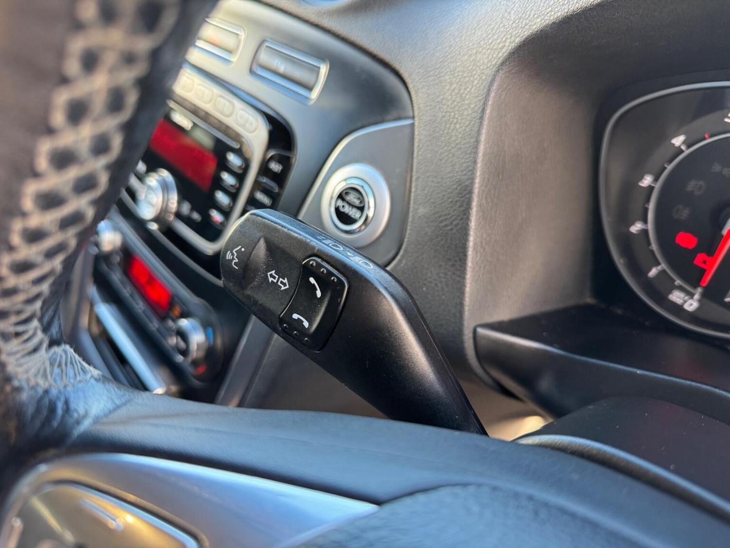 Used Ford Mondeo 2012 for sale - 76896958: Photo 40