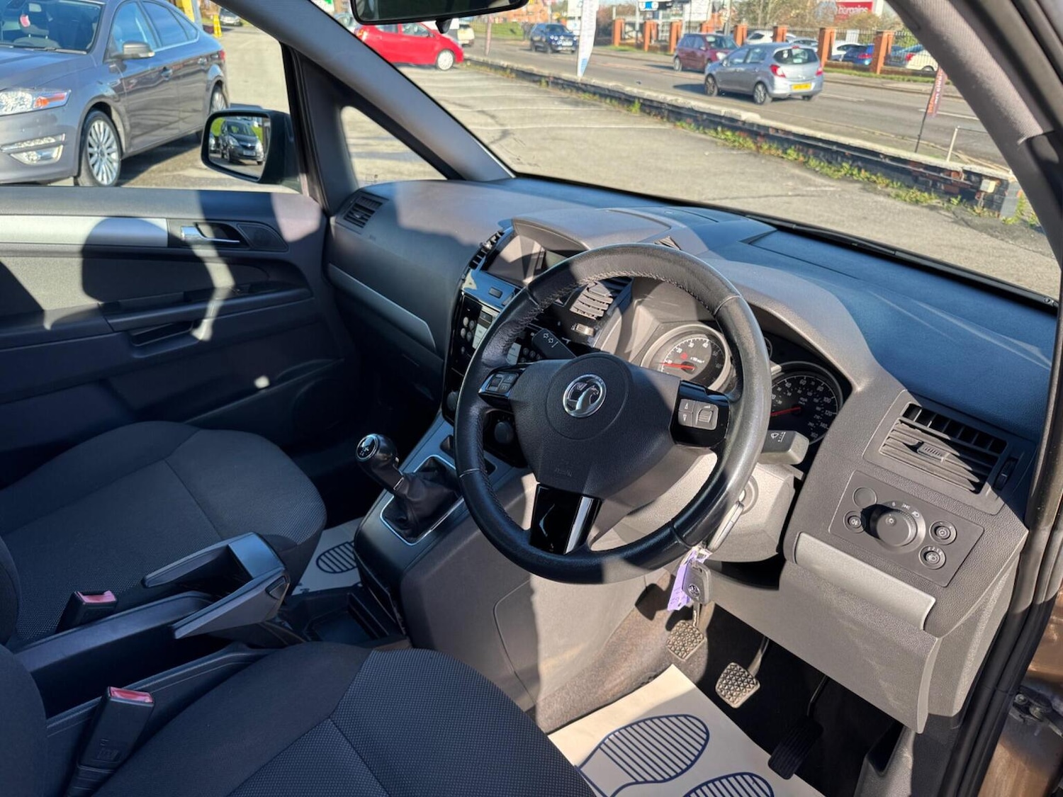 Used Vauxhall Zafira 2013 for sale - 76662693: Photo 29