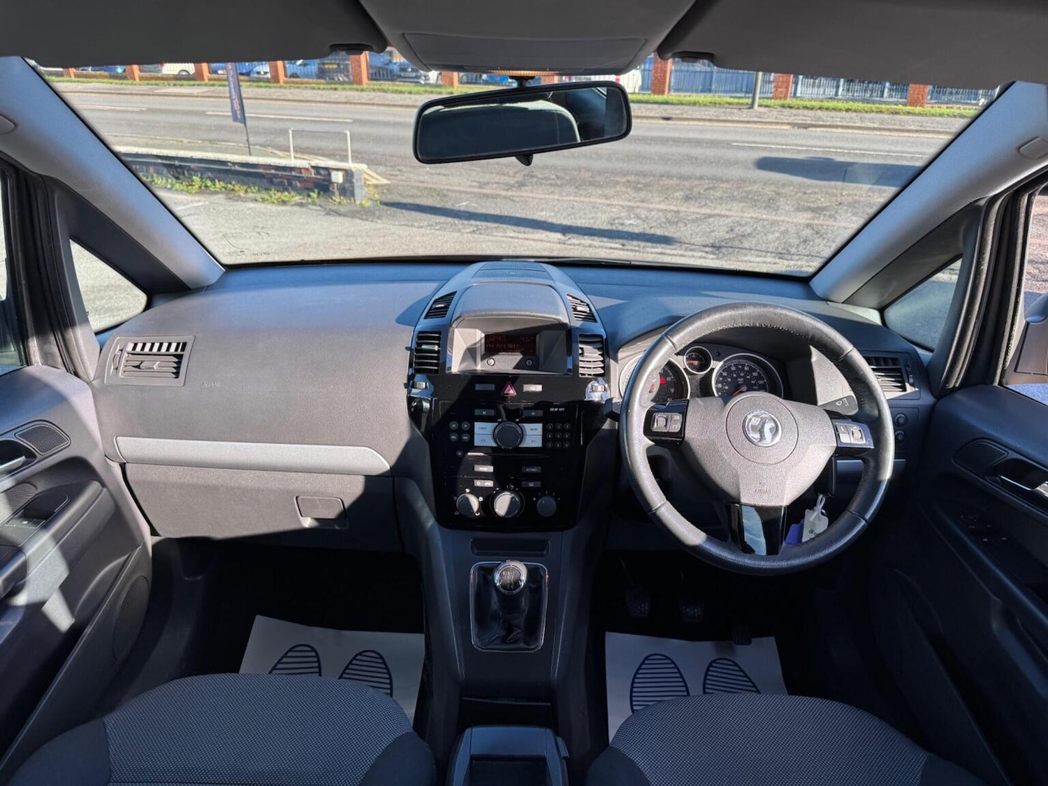 Used Vauxhall Zafira 2013 for sale - 76662693: Photo 51