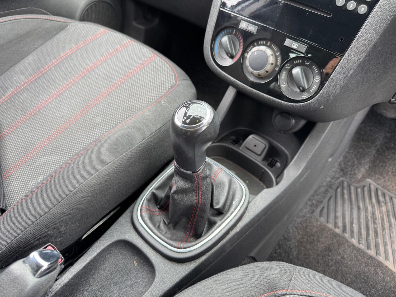 Used Vauxhall Corsa 2014 for sale - 76576955: Photo 34