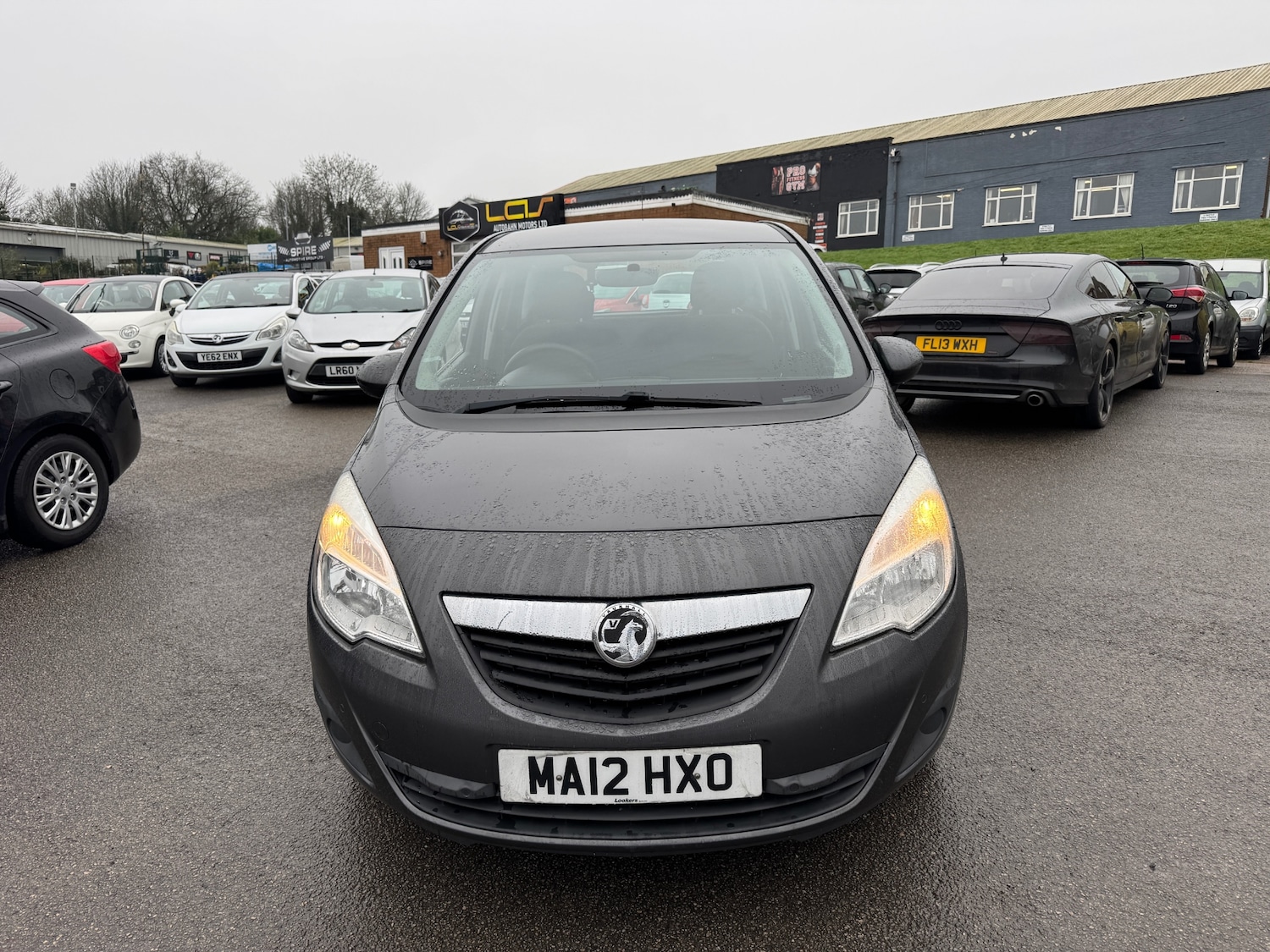Used Vauxhall Meriva 2012 for sale - 77107910: Photo 2