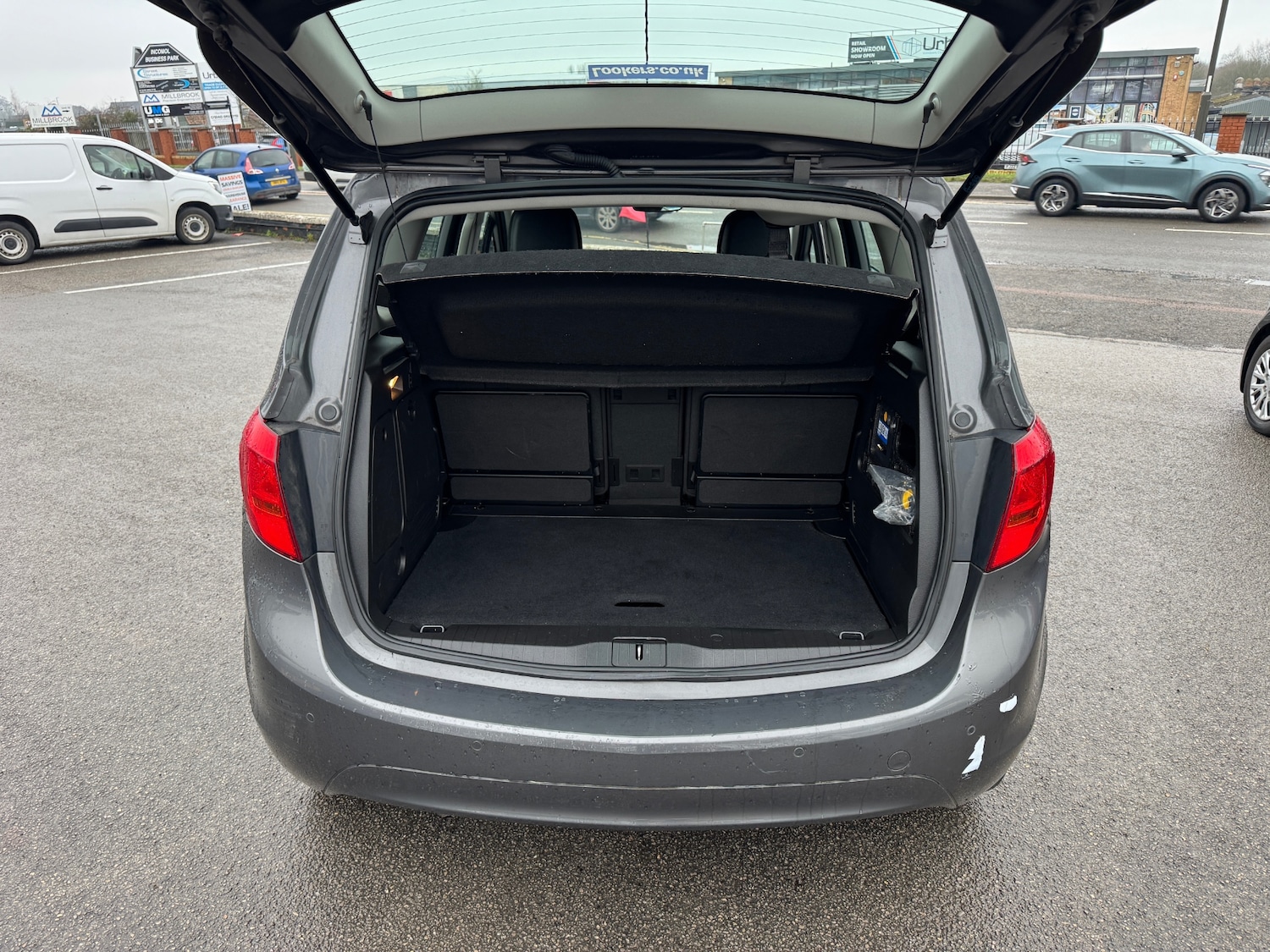 Used Vauxhall Meriva 2012 for sale - 77107910: Photo 5