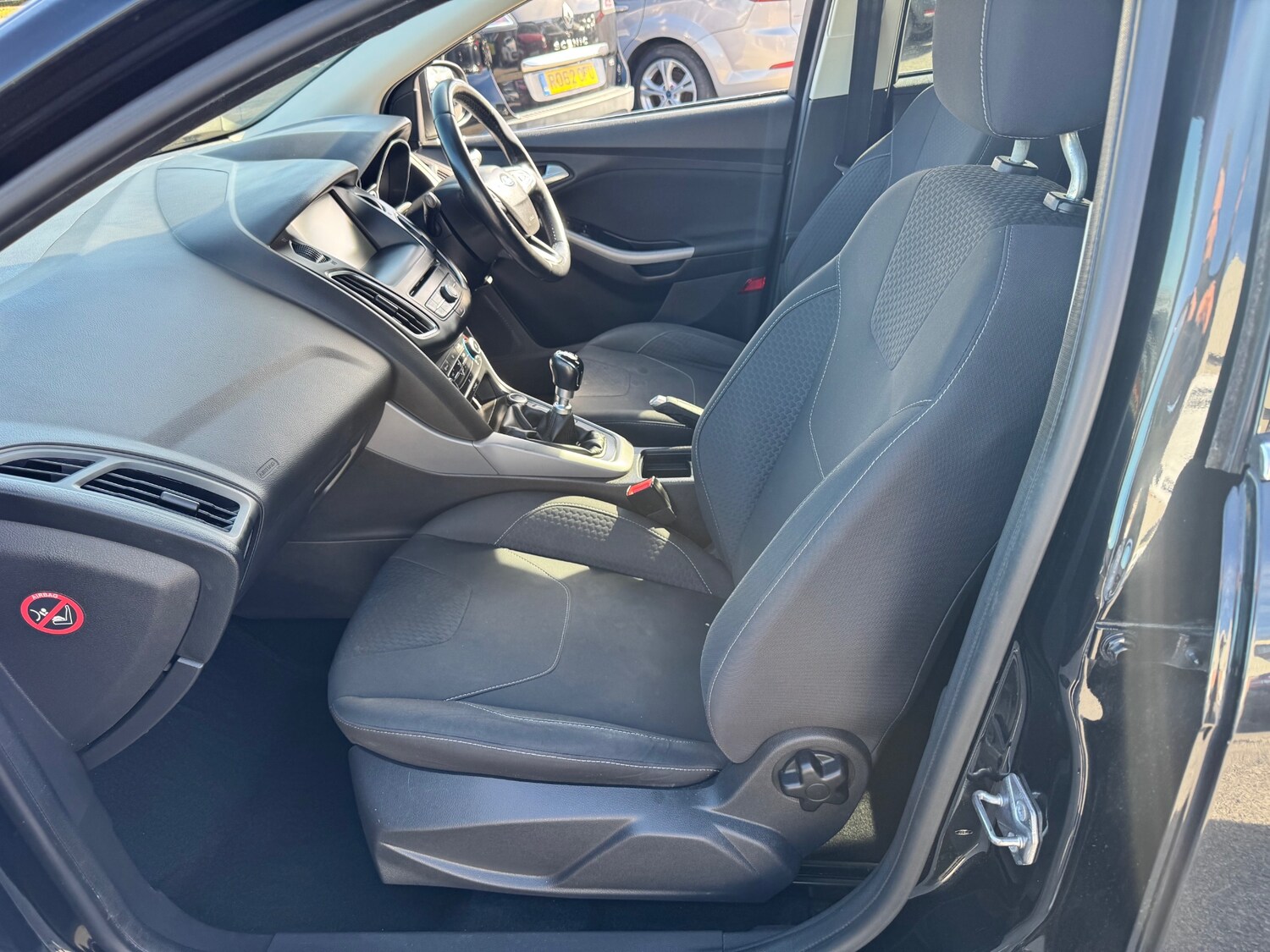 Used Ford Focus 2015 for sale - 77916917: Photo 21