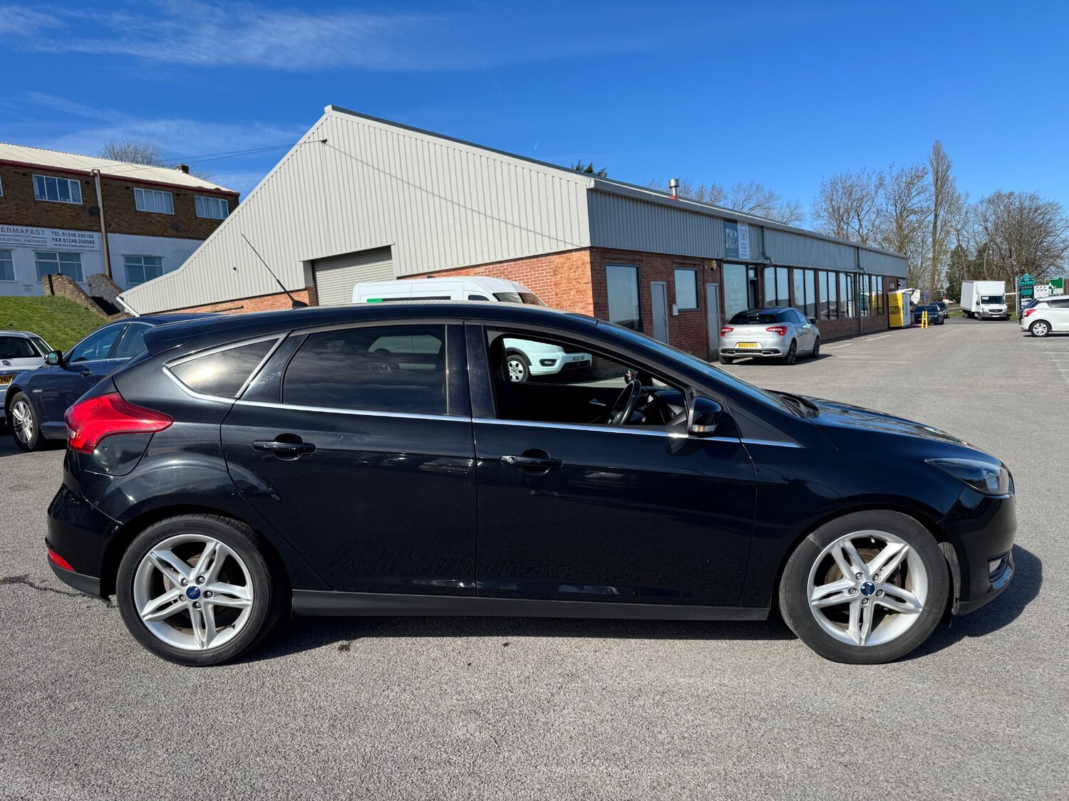 Used Ford Focus 2015 for sale - 77916917: Photo 6