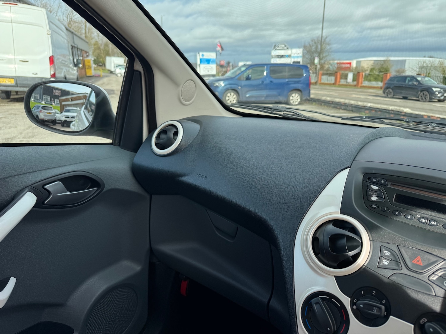 Used Ford Ka 2010 for sale - 77653419: Photo 14