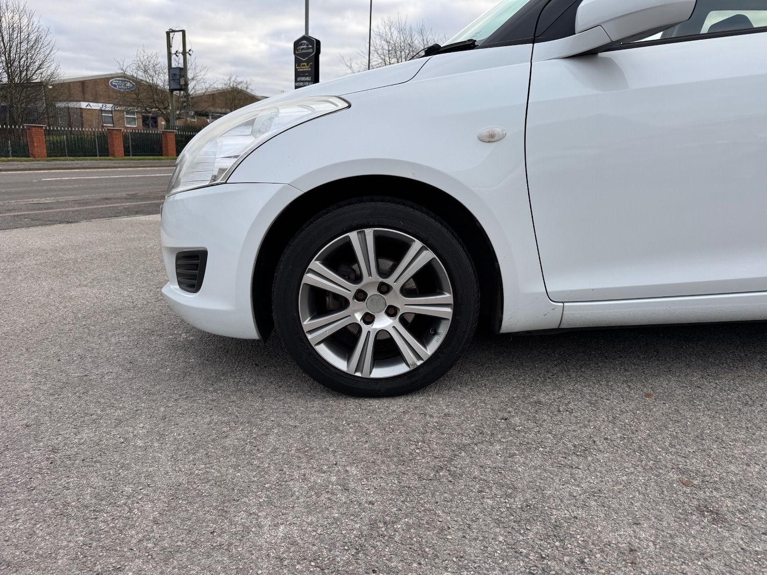 Used Suzuki Swift 2013 for sale - 77053739: Photo 18