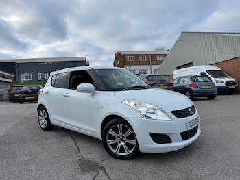 Used Suzuki Swift 2013 for sale - 77053739: Photo