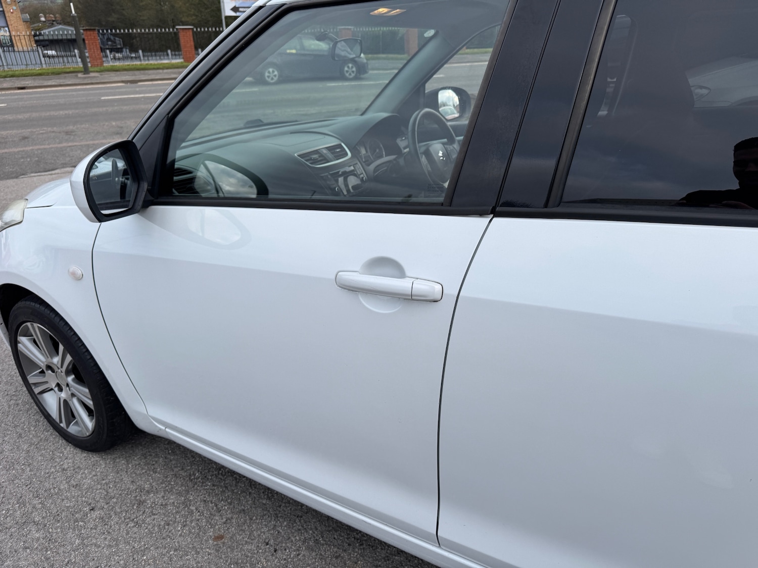 Used Suzuki Swift 2013 for sale - 77053739: Photo 20