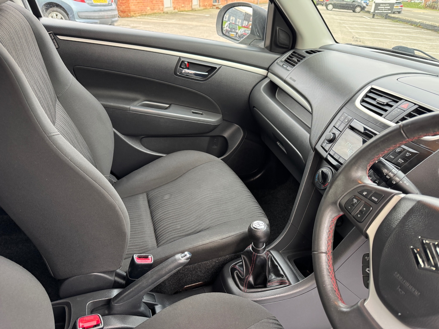 Used Suzuki Swift 2013 for sale - 77053739: Photo 30