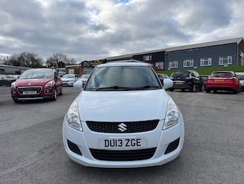 Used Suzuki Swift 2013 for sale - 77053739: Photo