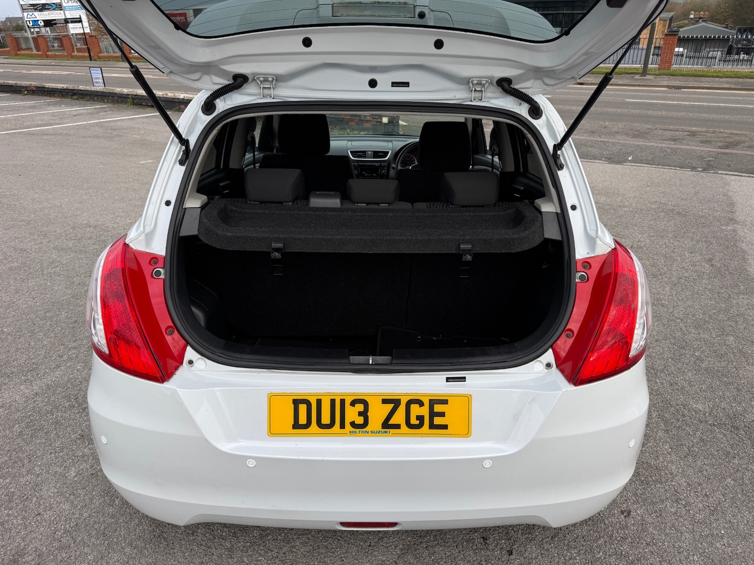 Used Suzuki Swift 2013 for sale - 77053739: Photo 6