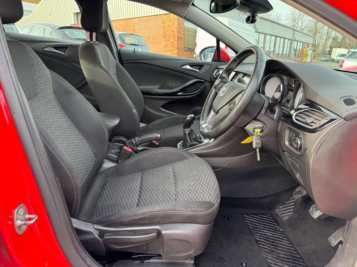 Used Vauxhall Astra 2017 for sale - 77581634: Photo 9