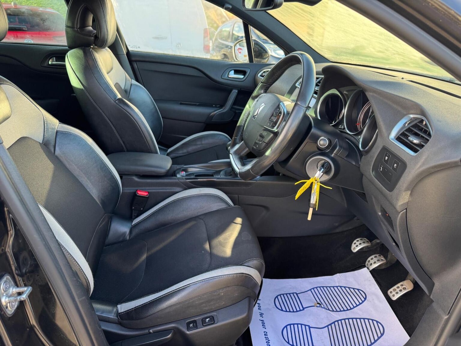 Used Citroen DS4 2012 for sale - 76896921: Photo 23