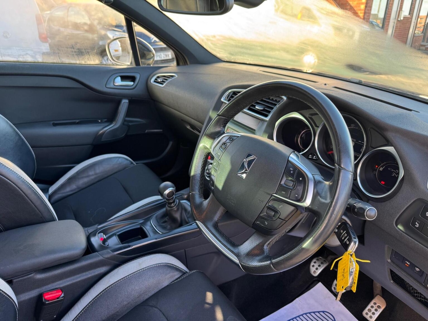 Used Citroen DS4 2012 for sale - 76896921: Photo 25