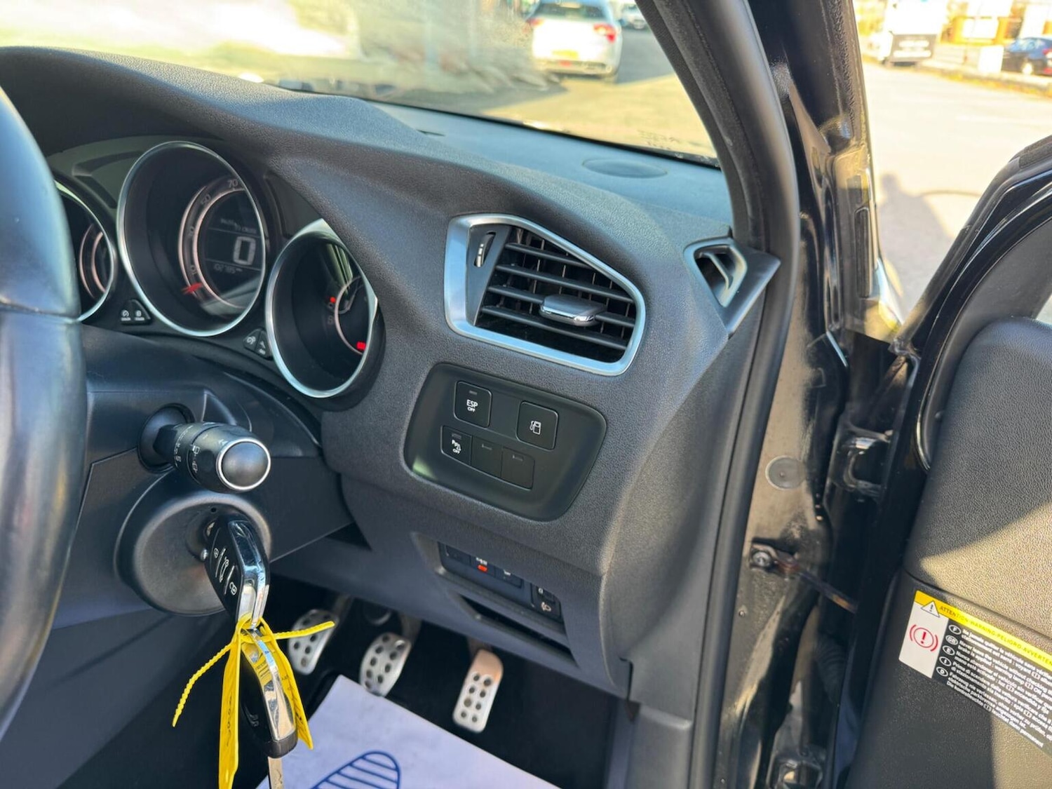 Used Citroen DS4 2012 for sale - 76896921: Photo 27