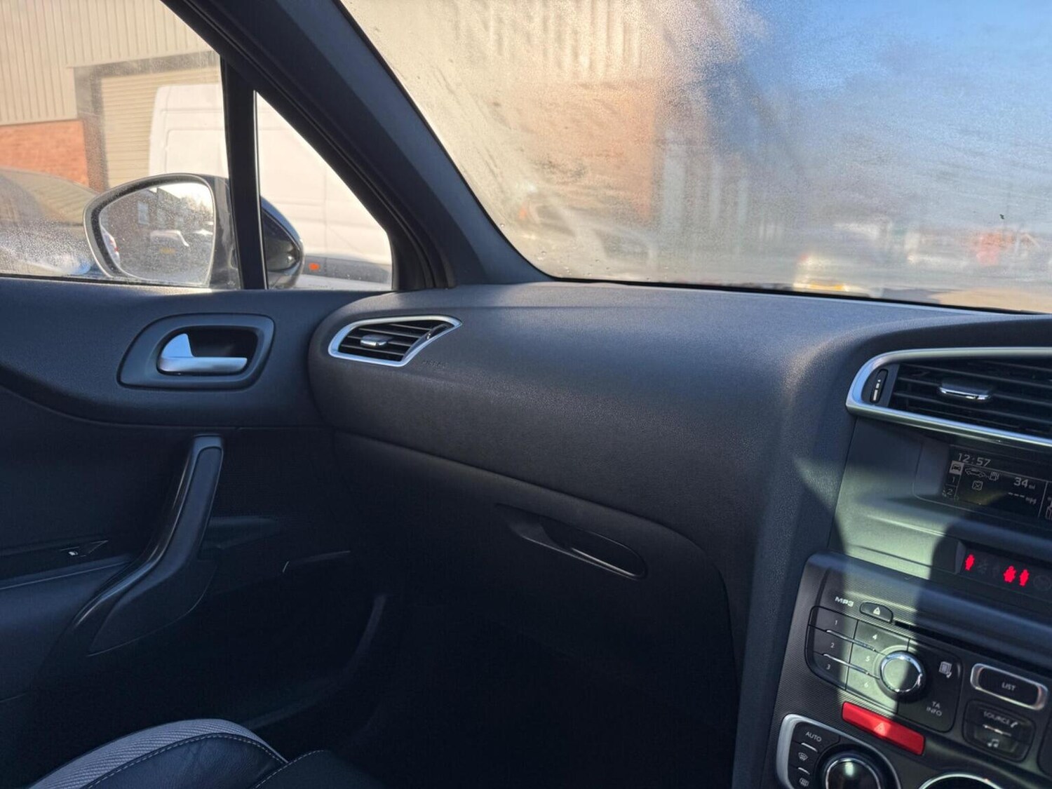 Used Citroen DS4 2012 for sale - 76896921: Photo 35