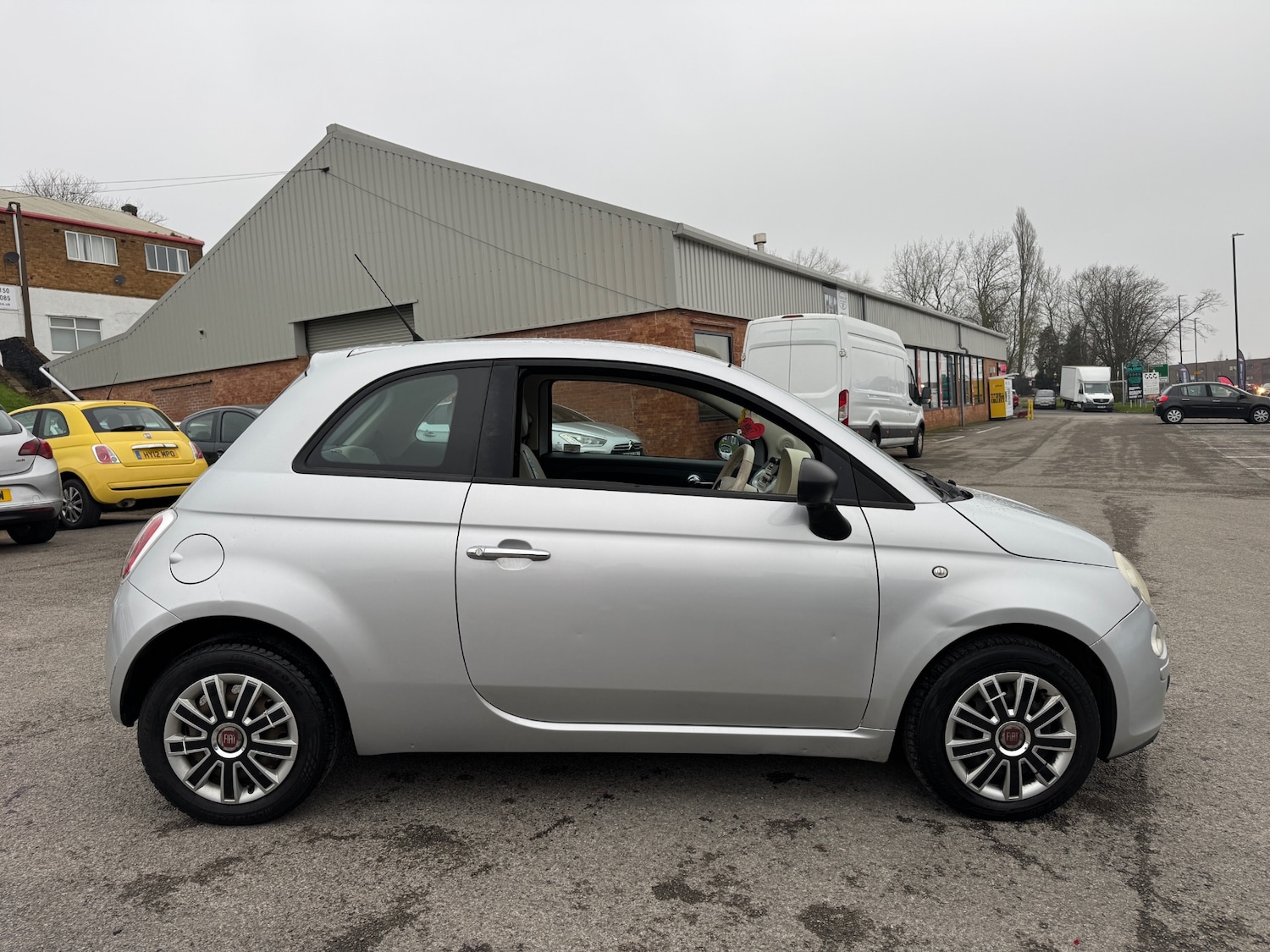 Used Fiat 500 2010 for sale - 77421188: Photo 6