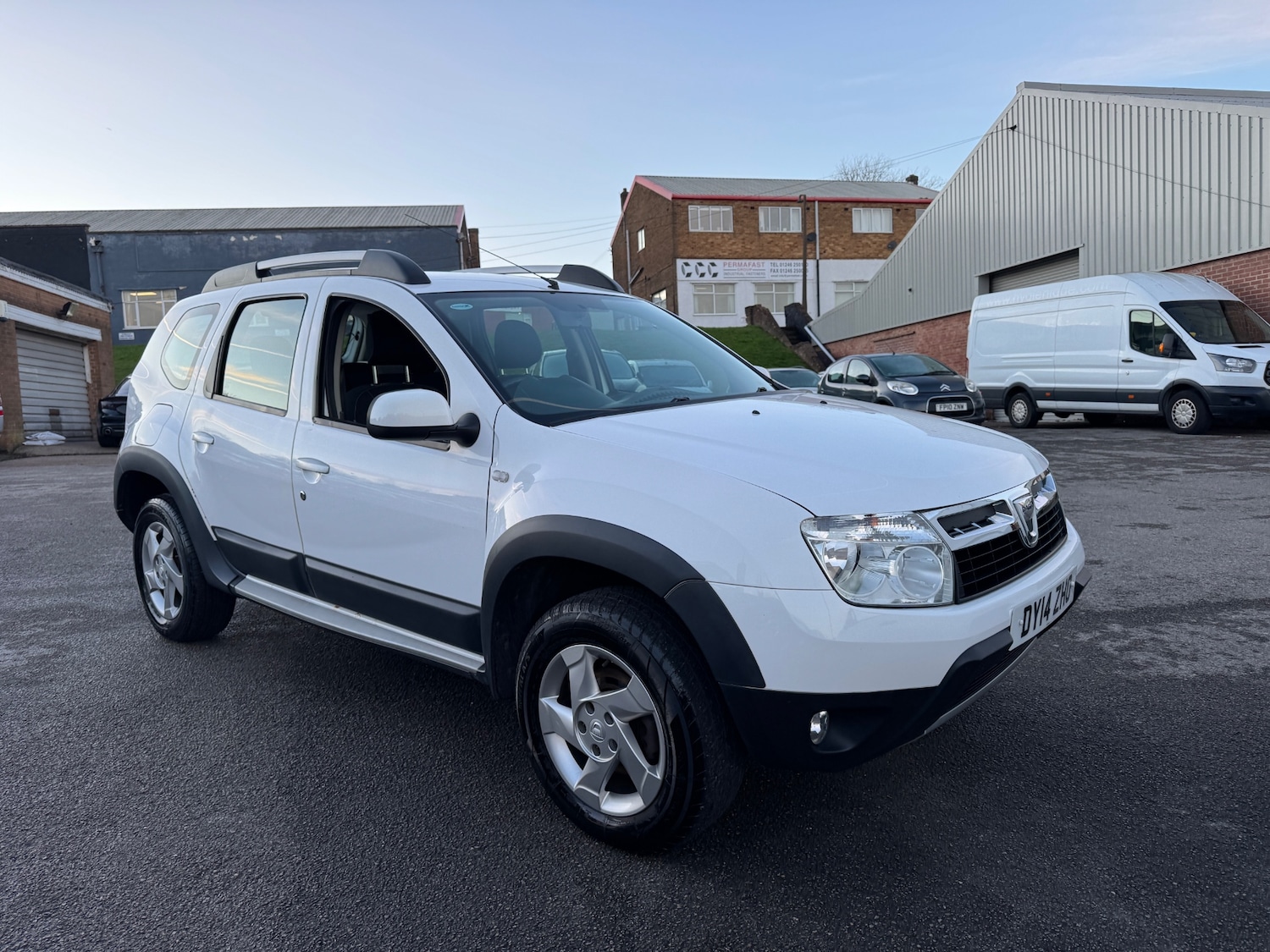 Used Dacia Duster 2014 for sale - 77107898: Photo 2