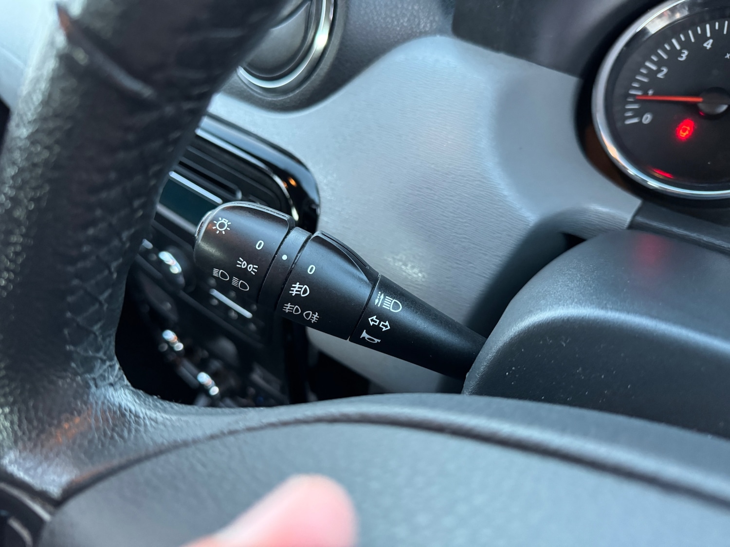 Used Dacia Duster 2014 for sale - 77107898: Photo 31