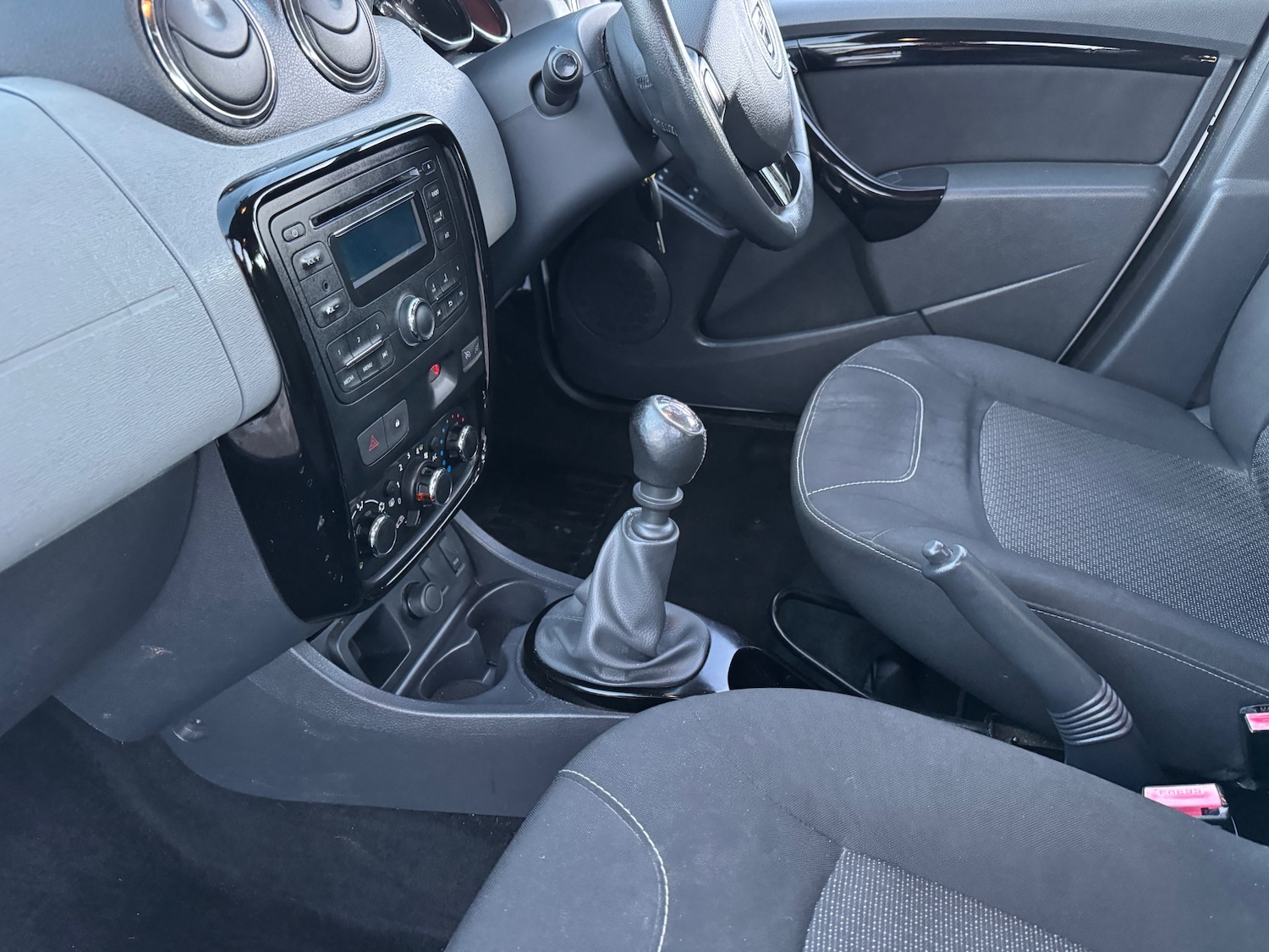 Used Dacia Duster 2014 for sale - 77107898: Photo 38